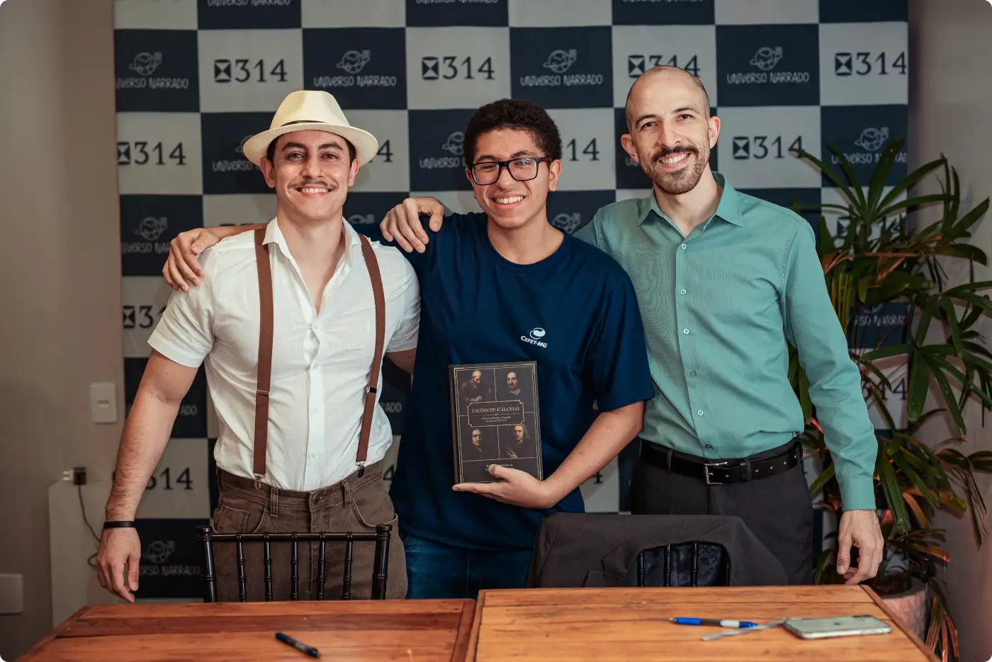 Noite de autógrafos