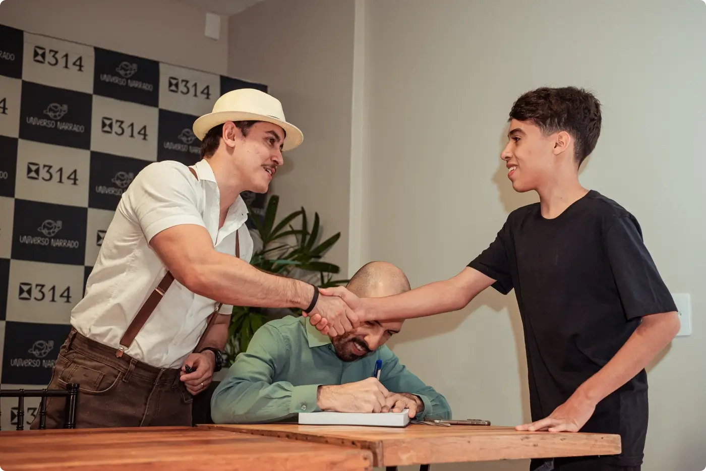 Exemplares autografados
